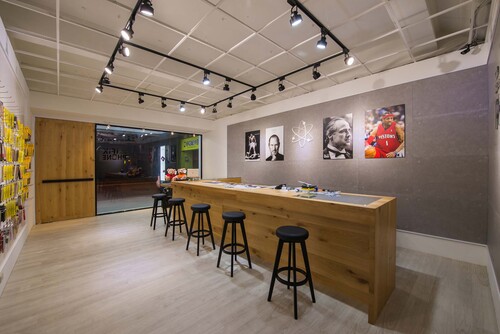 IFIX手機店面  |商空設計|NEW 最新作品